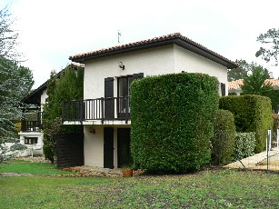 Holiday home with pool in Arcachon Pyla.